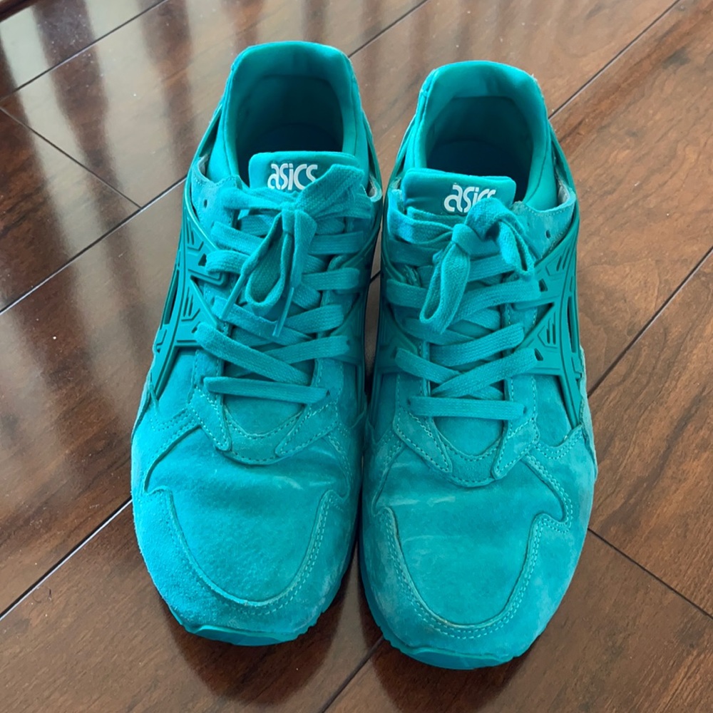 Gel-kayano trainers